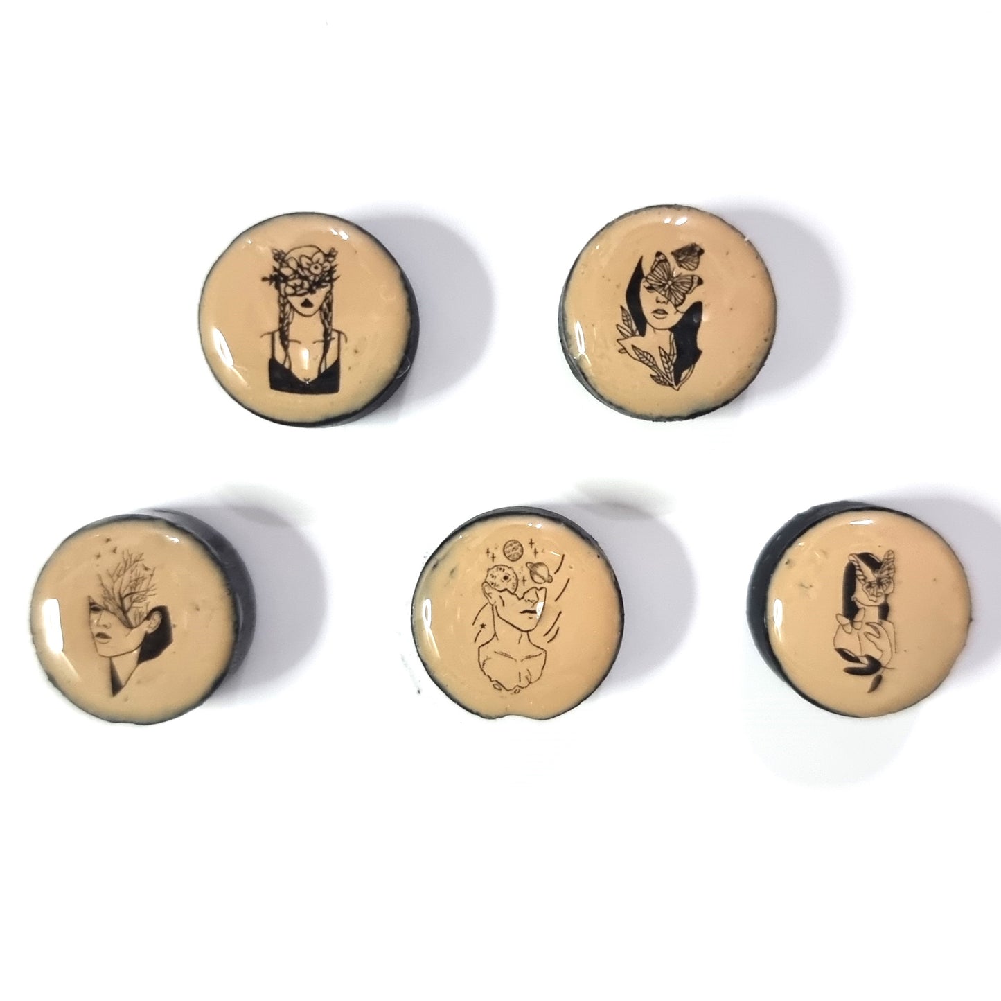Set of 5 magnets- black on brown