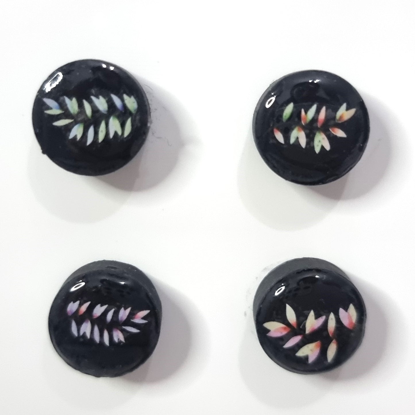 Set of 4 magnets- Leaves 4